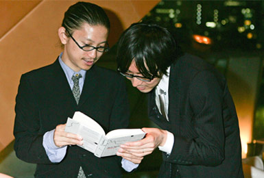 Takahashi Nobumasa and Atsushi Takayanagi